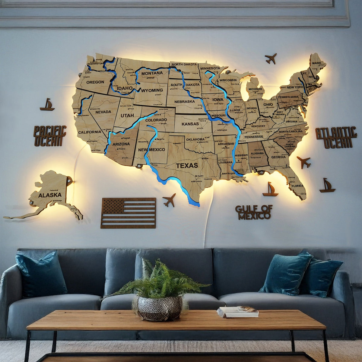 Wooden USA Map With LED – With Rivers, color Natural — buy | FACTURA