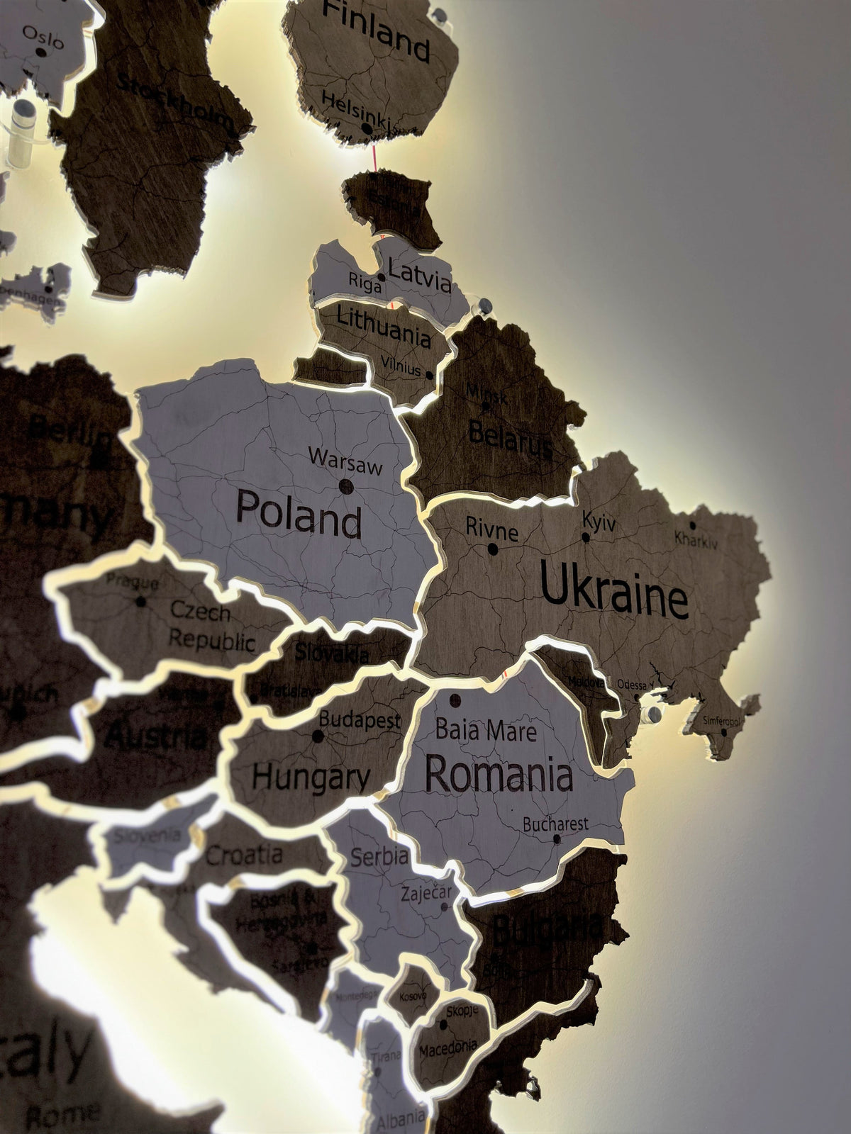 Europe LED map on acrylic glass with backlighting between countries color Terra — buy | FACTURA