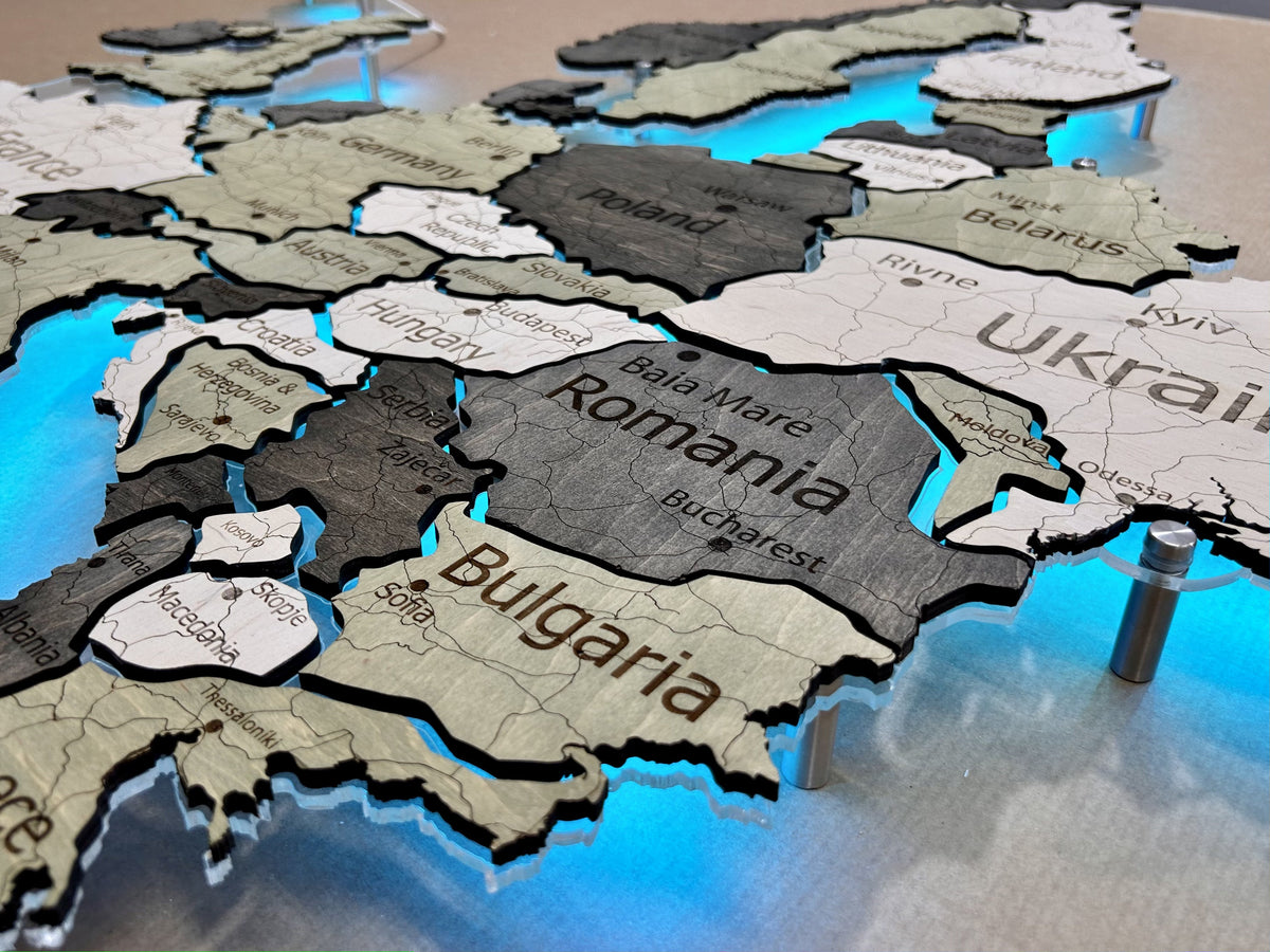 Europe LED RGB map on acrylic glass with backlighting between countries color Verde — buy | FACTURA
