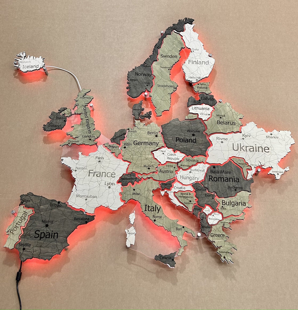 Europe LED RGB map on acrylic glass with backlighting between countries color Verde — buy | FACTURA