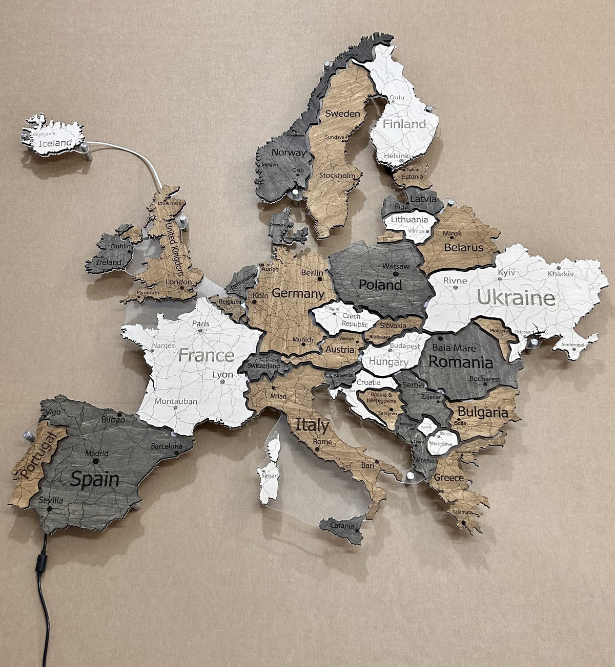 Europe LED map on acrylic glass with backlighting between countries color Wander — buy | FACTURA