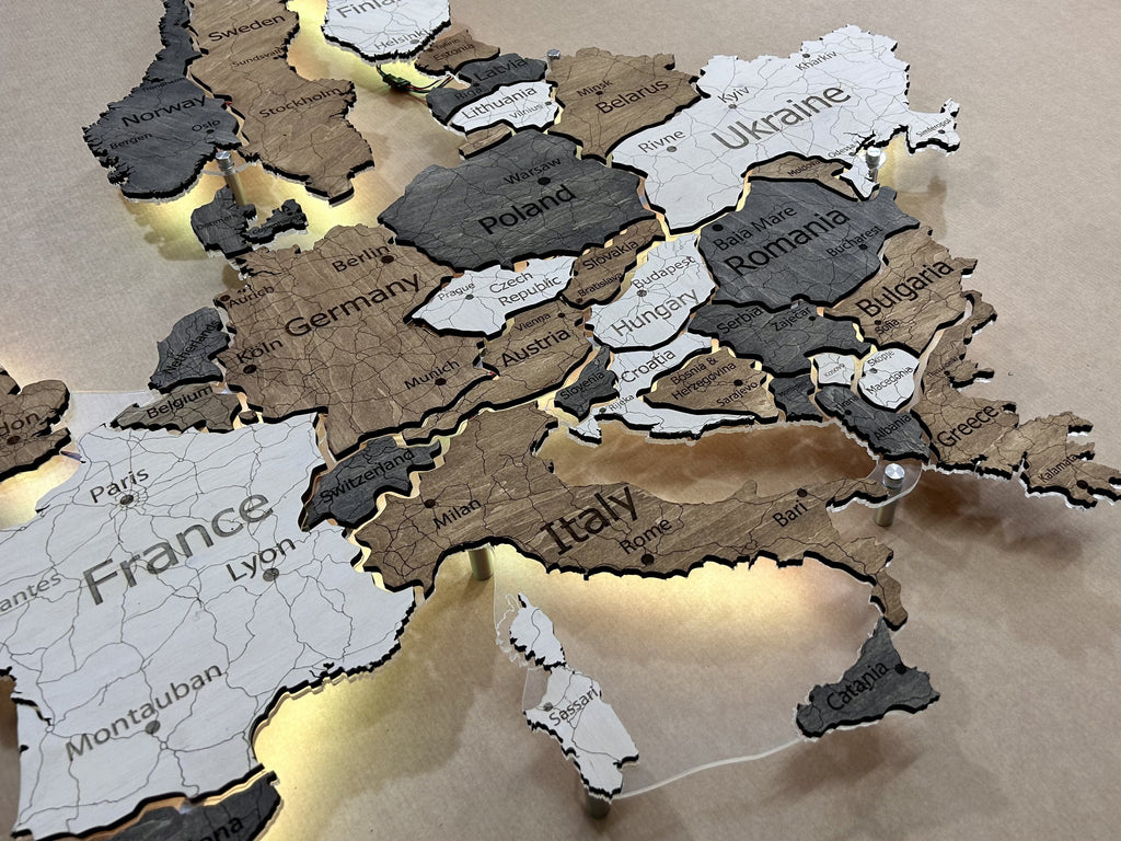 Europe LED map on acrylic glass with backlighting between countries color Wander — buy | FACTURA