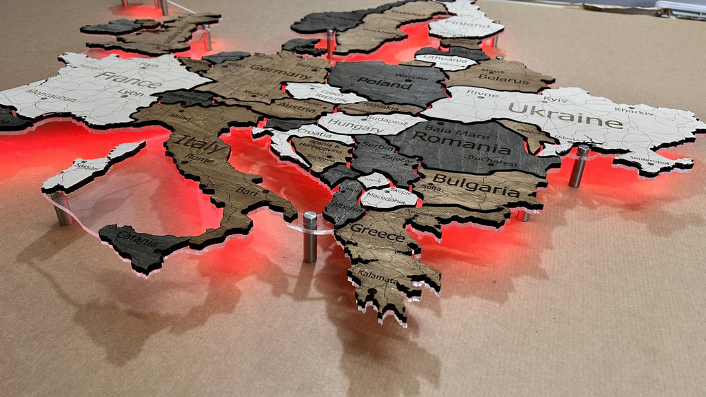 Europe LED RGB map on acrylic glass with backlighting between countries color Wander — buy | FACTURA
