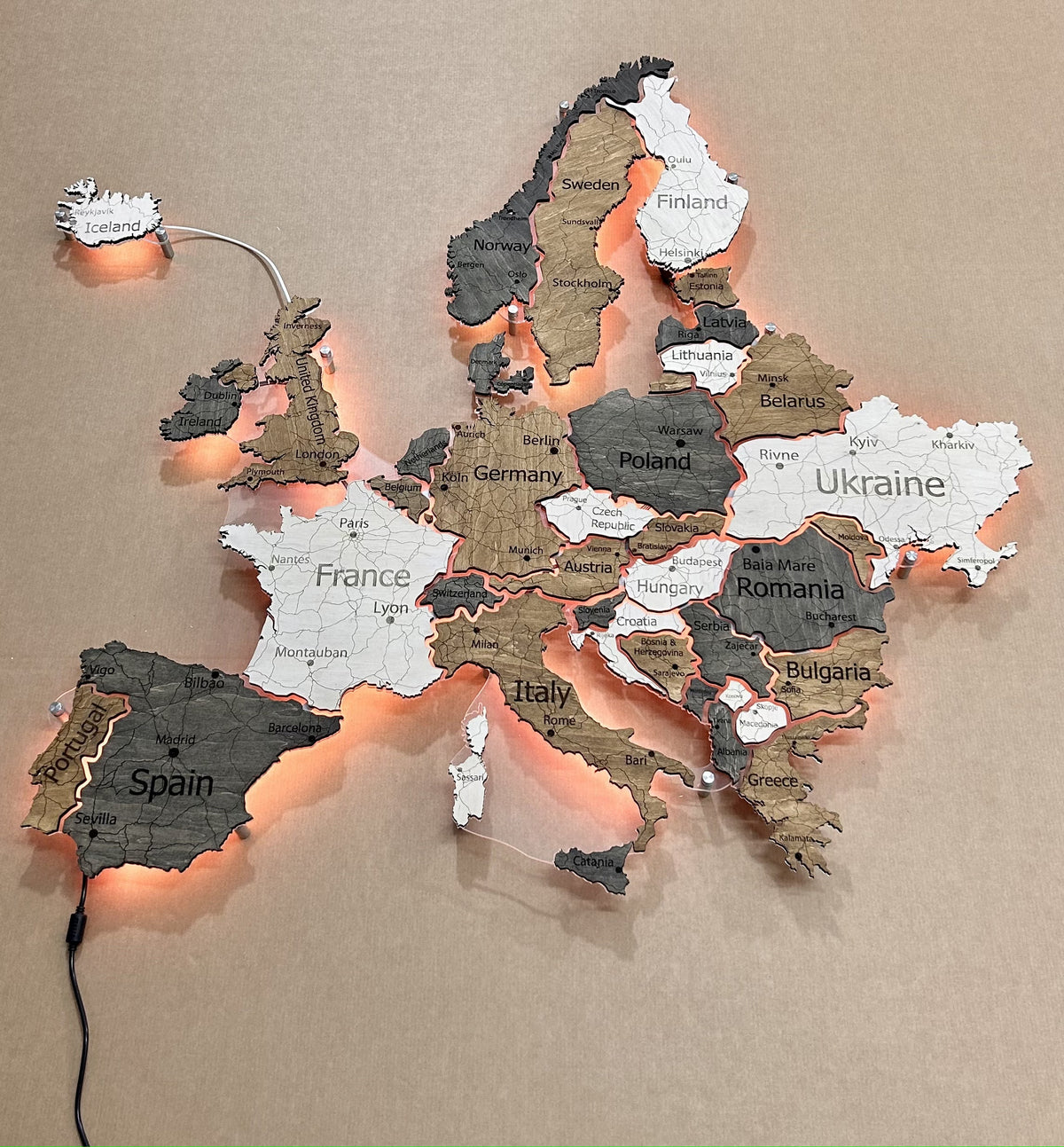 Europe LED RGB map on acrylic glass with backlighting between countries color Wander — buy | FACTURA
