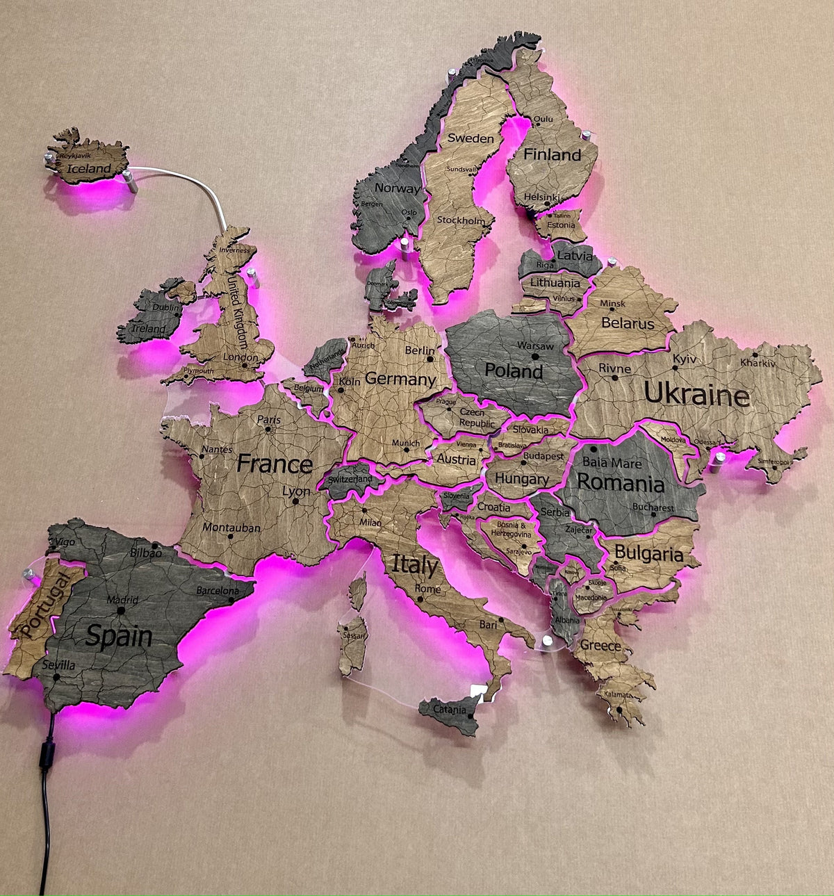 Europe LED RGB map on acrylic glass with backlighting between countries color Dark Tree — buy | FACTURA