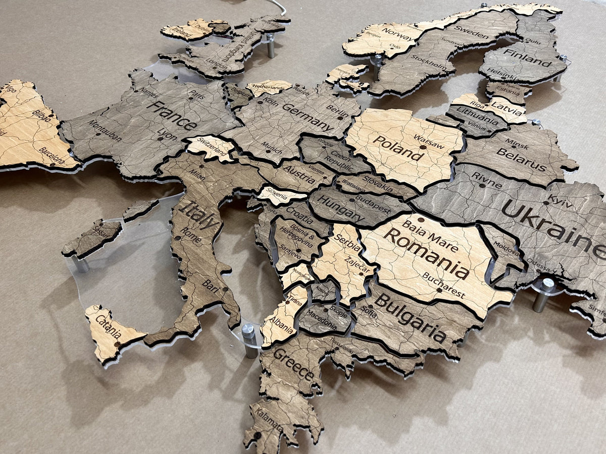 Europe LED map on acrylic glass with backlighting between countries color Nobel — buy | FACTURA