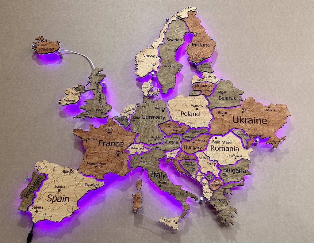 Europe LED RGB map on acrylic glass with backlighting between countries color Warm — buy | FACTURA