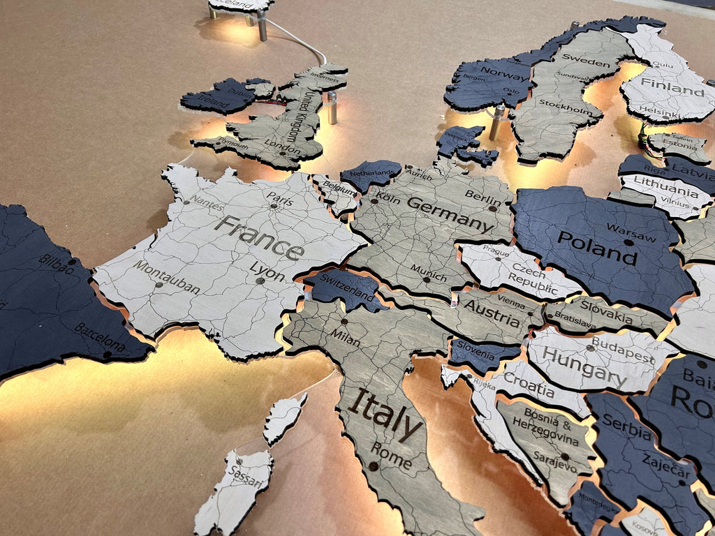 Europe LED map on acrylic glass with backlighting between countries color Deep — buy | FACTURA
