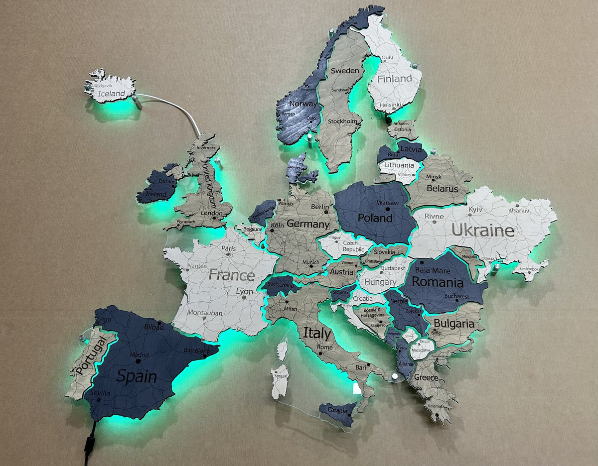 Europe LED RGB map on acrylic glass with backlighting between countries color Deep — buy | FACTURA