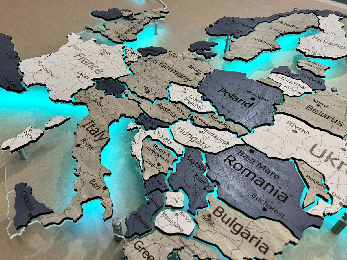 Europe LED RGB map on acrylic glass with backlighting between countries color Deep — buy | FACTURA