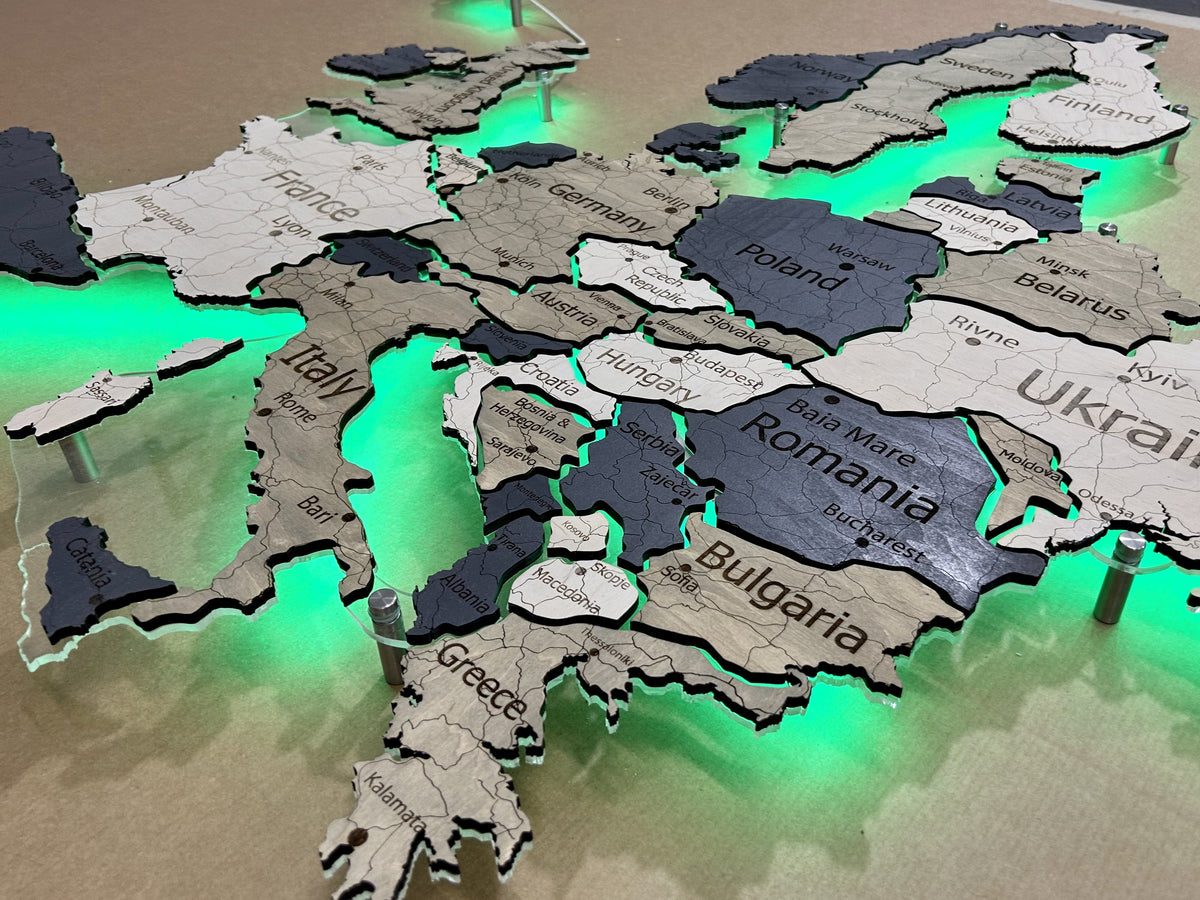 Europe LED RGB map on acrylic glass with backlighting between countries color Deep — buy | FACTURA