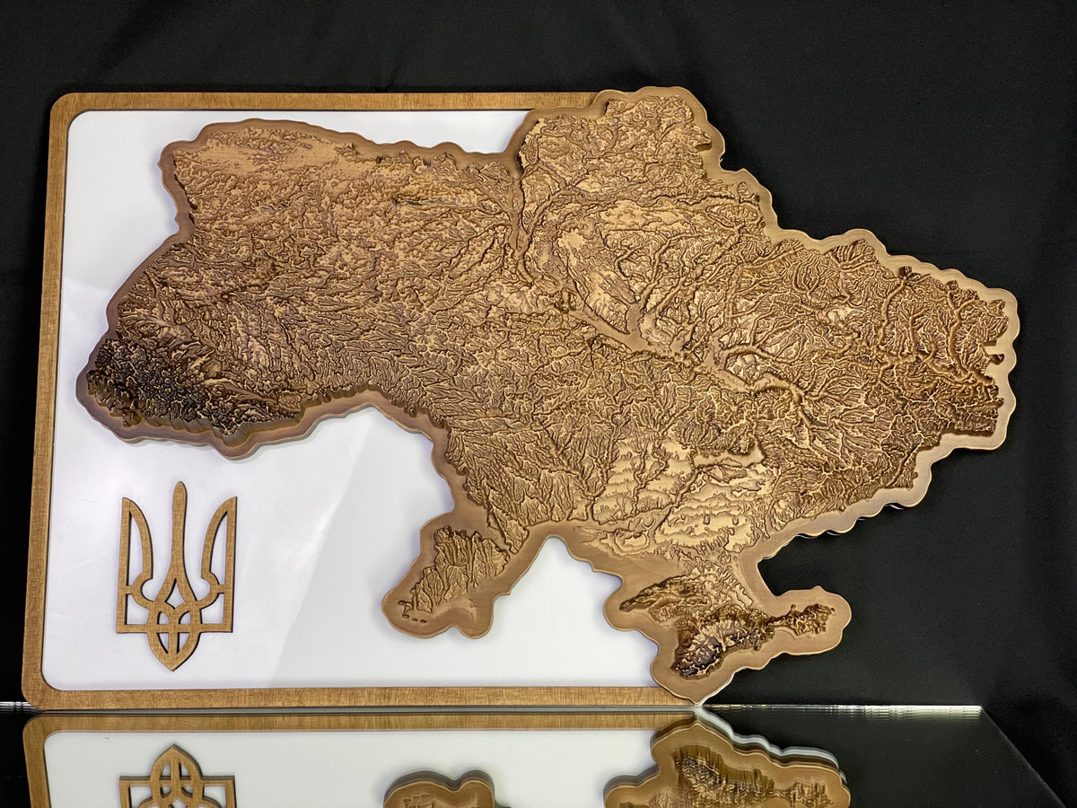 Wooden topographic map of Ukraine 3D, travel map — buy | FACTURA