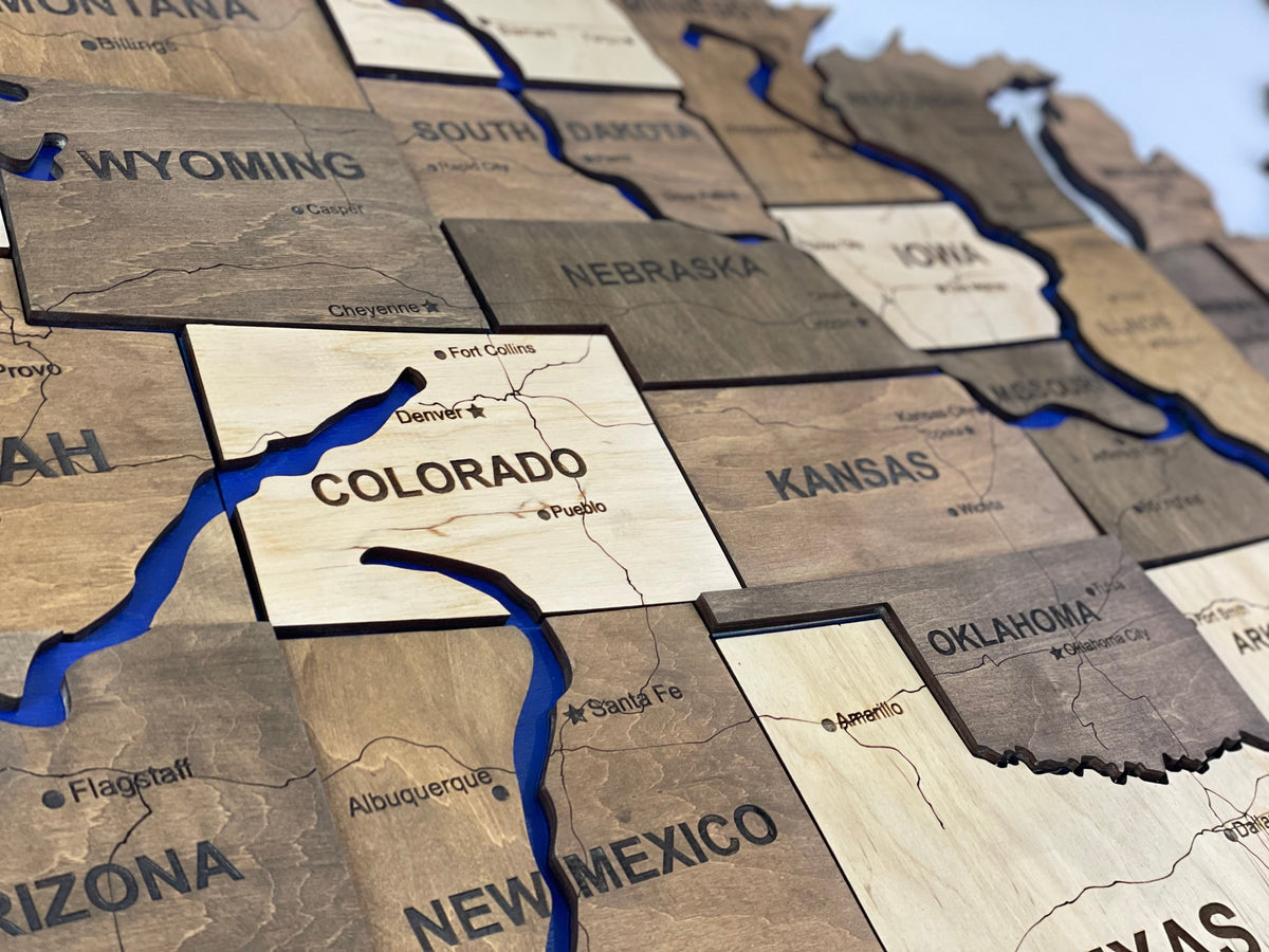 Wooden USA Map – With Rivers, color Wonder — buy | FACTURA