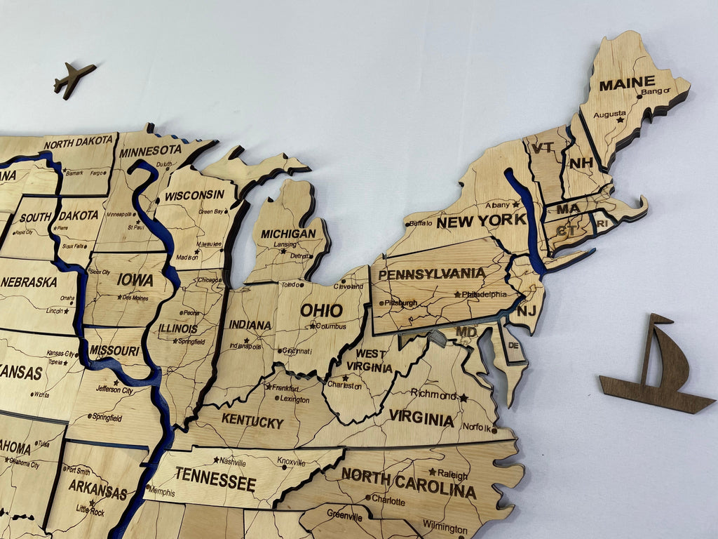 Wooden USA Map – With Rivers, color Natural — buy | FACTURA