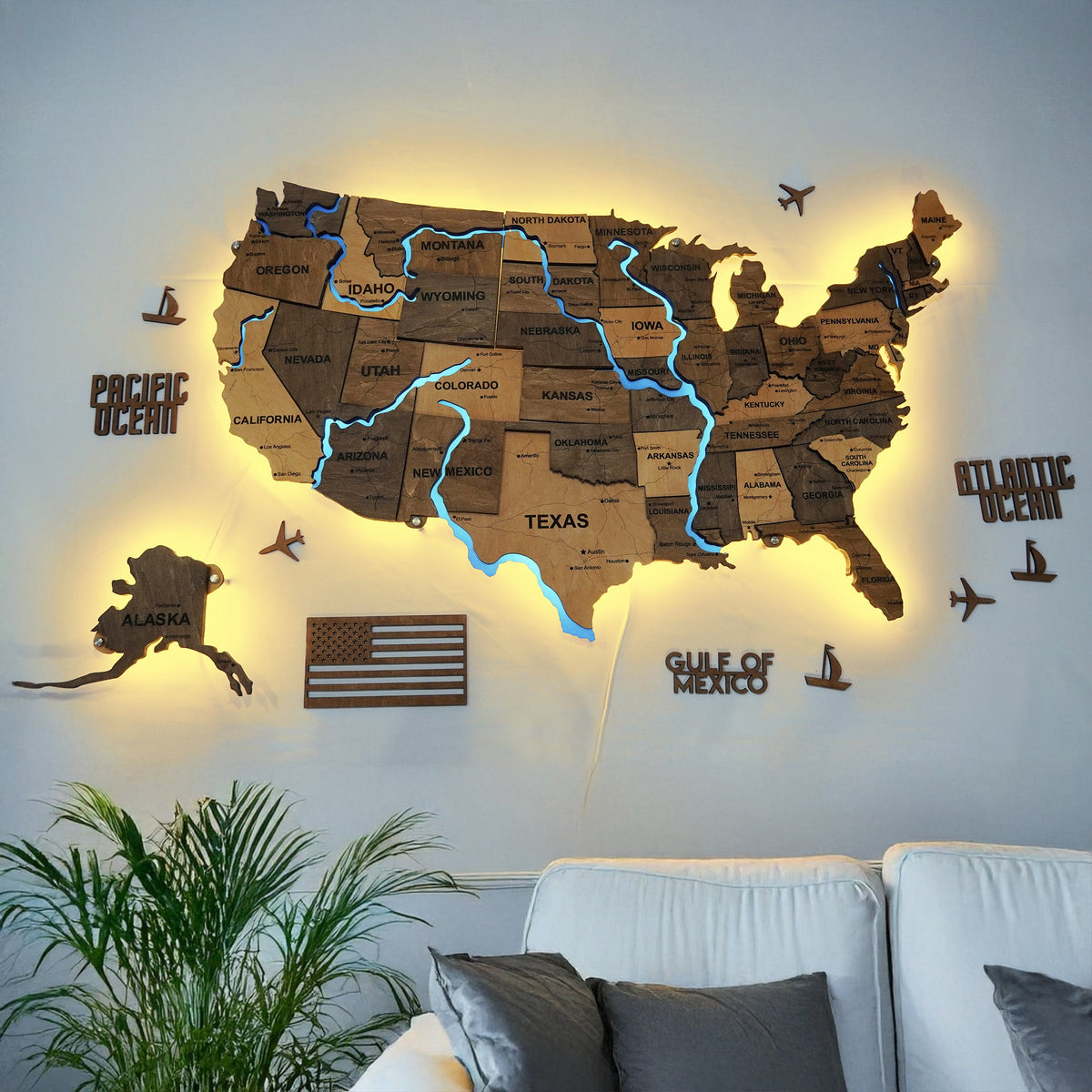 Wooden USA Map With LED – With Rivers, color Elis — buy | FACTURA
