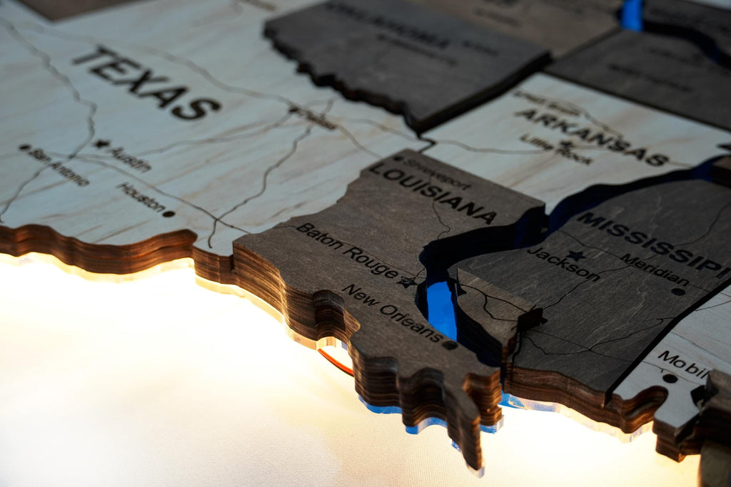 Wooden USA Map With LED – With Rivers, color Wander — buy | FACTURA