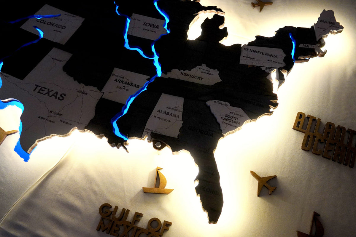 Wooden USA Map With LED – With Rivers, color Loft — buy | FACTURA
