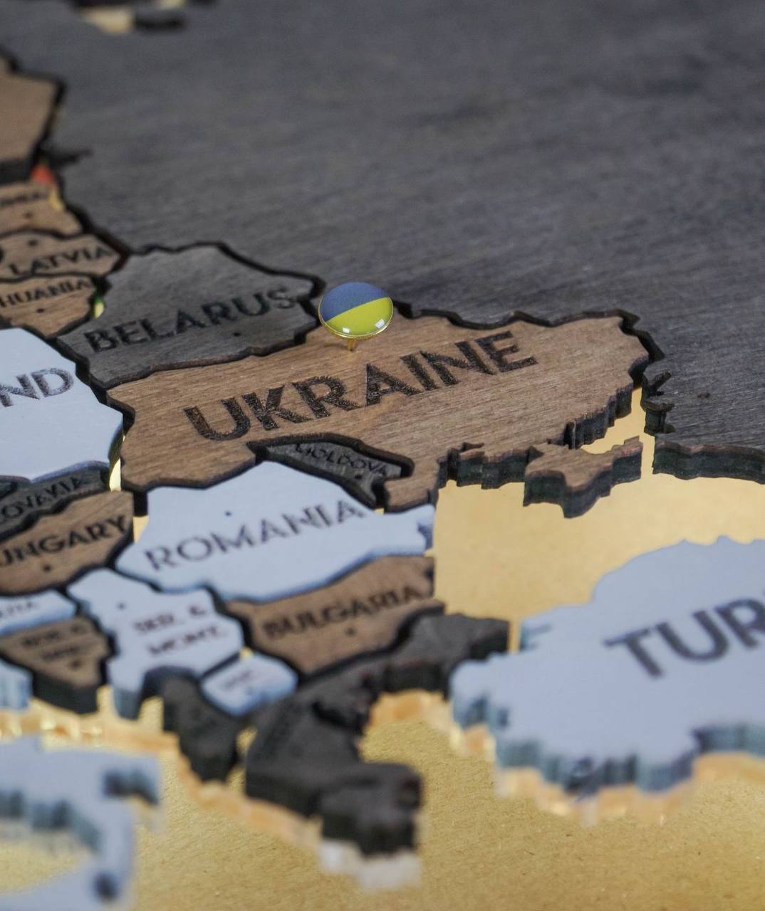 Flags Push Pins for maps — buy | FACTURA