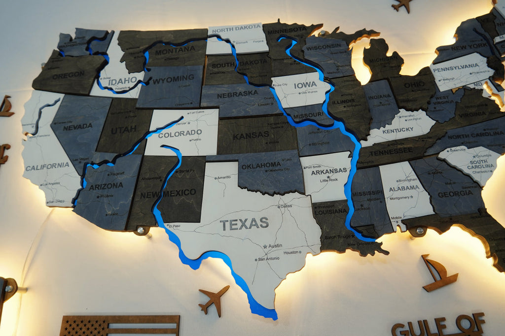 Wooden USA Map With LED – With Rivers, color Loft — buy | FACTURA