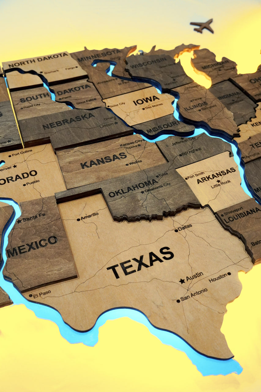 Wooden USA Map With LED – With Rivers, color Elis — buy | FACTURA